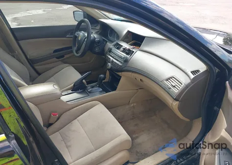 2010 Honda Accord 2.4 Lx-P z USA, uszkodzony, nr VIN 1HGCP2F45AA141013